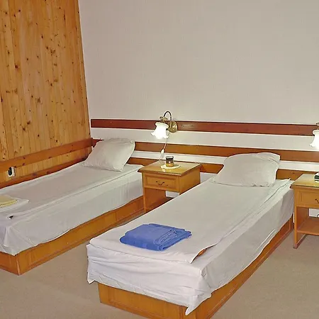 Casa de hóspedes Kalina 2*