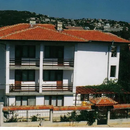 Vendégház Kalina 2*