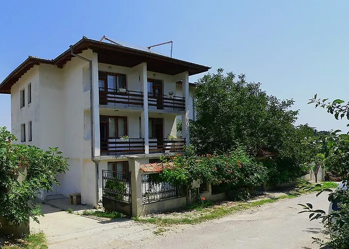 Kalina Guest house 2*